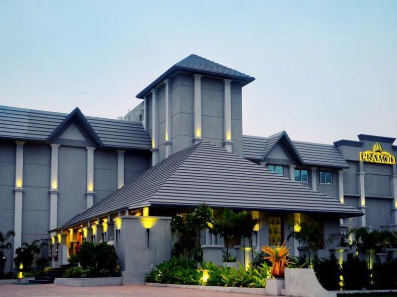 פורי Pramod Convention & Beach Resorts מראה חיצוני תמונה
